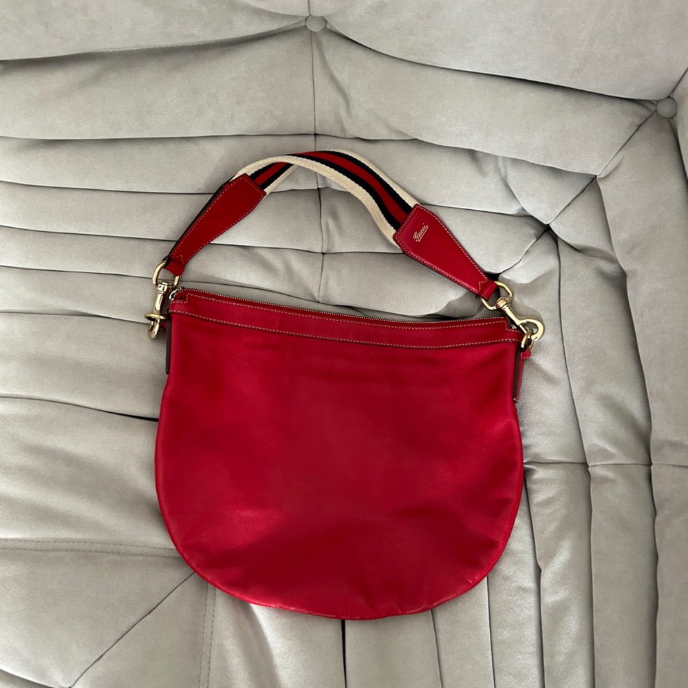 Gucci shoulder bag , red
